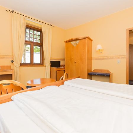 Hotel Burg Adenbach Bad Neuenahr-Ahrweiler Exteriér fotografie